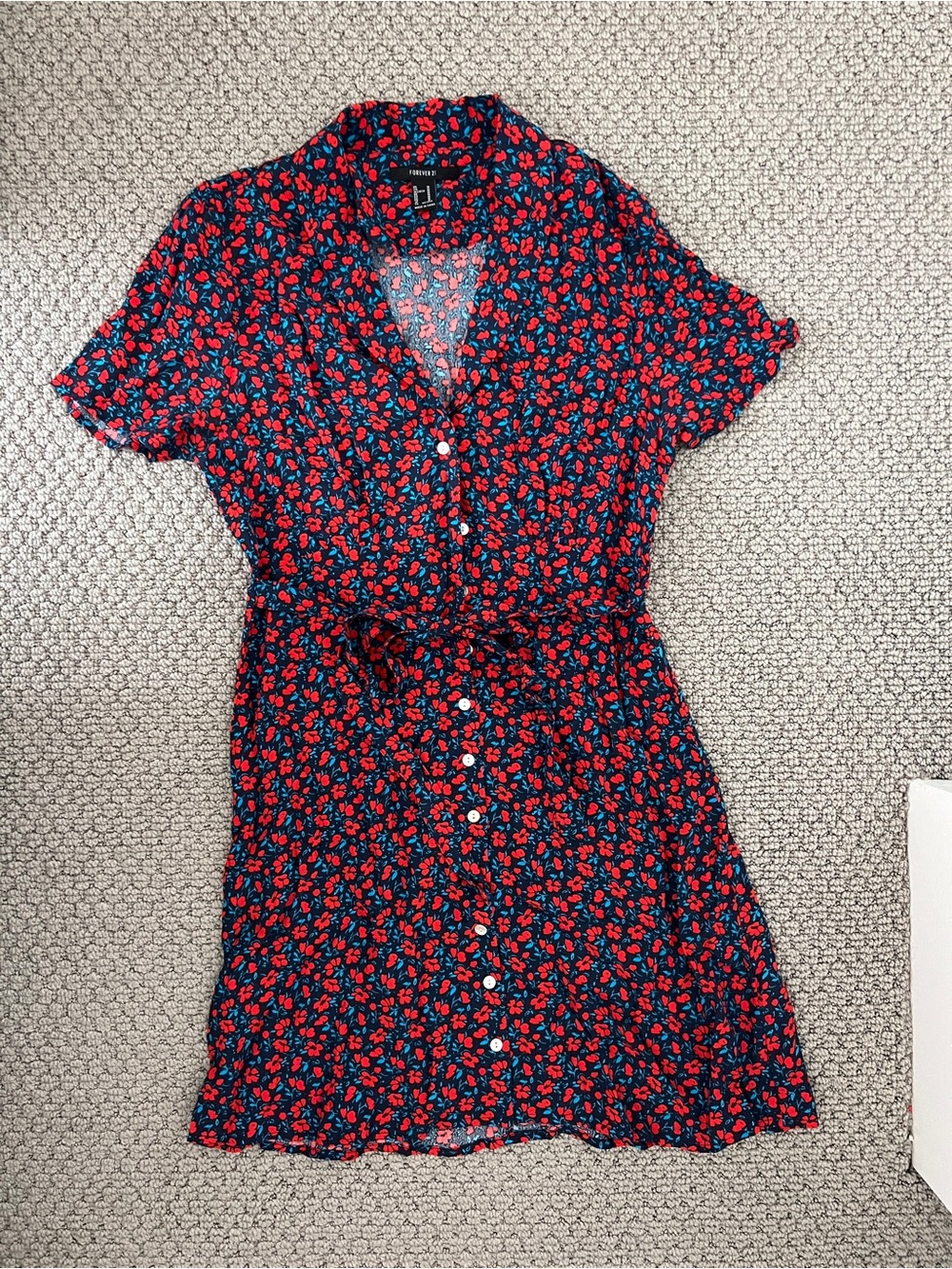 F21 Navy Button Up V-Neck Dress w Short Sleeves & Red Floral Print, size medium